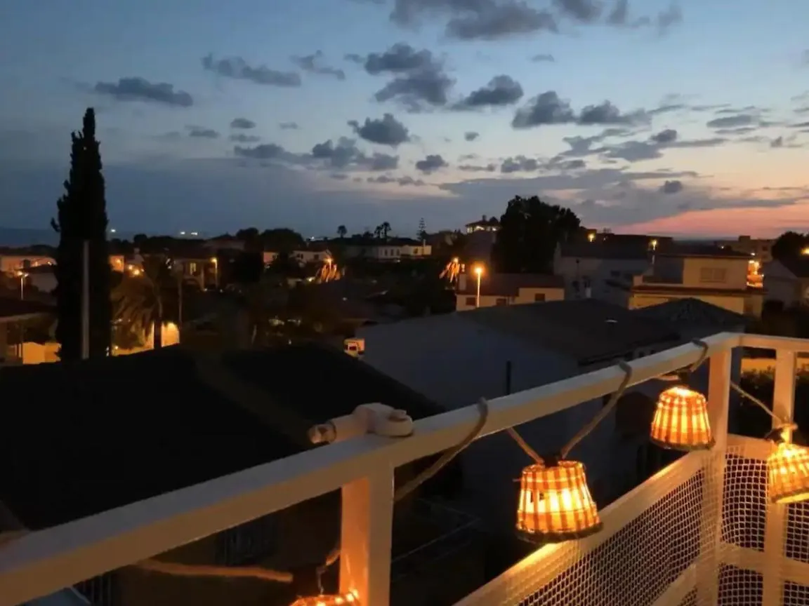דירות טורדמבארה Apartamento Con Encanto Y Vistas Al Mar